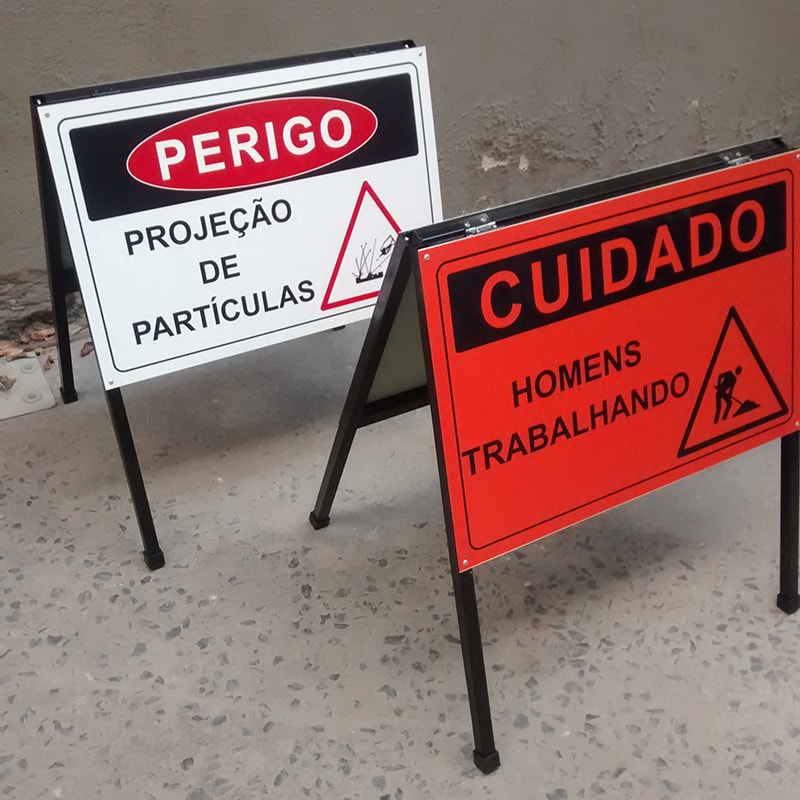 Placas de Sinalização - Foto 2